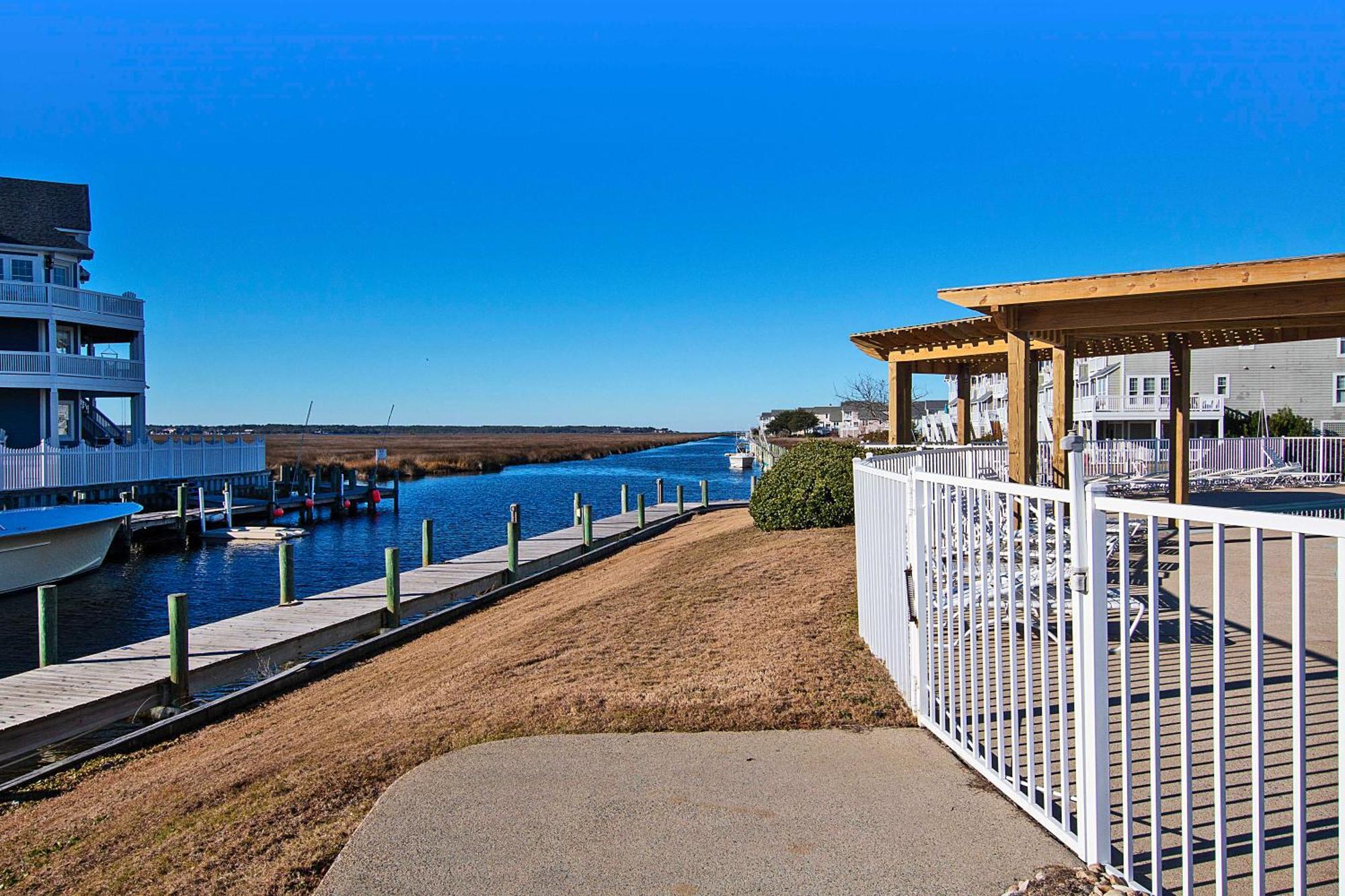 Pc431, Above The Wake- Canalfront, Community Pool, Tennis Courts And More! Villa Manteo Exterior photo