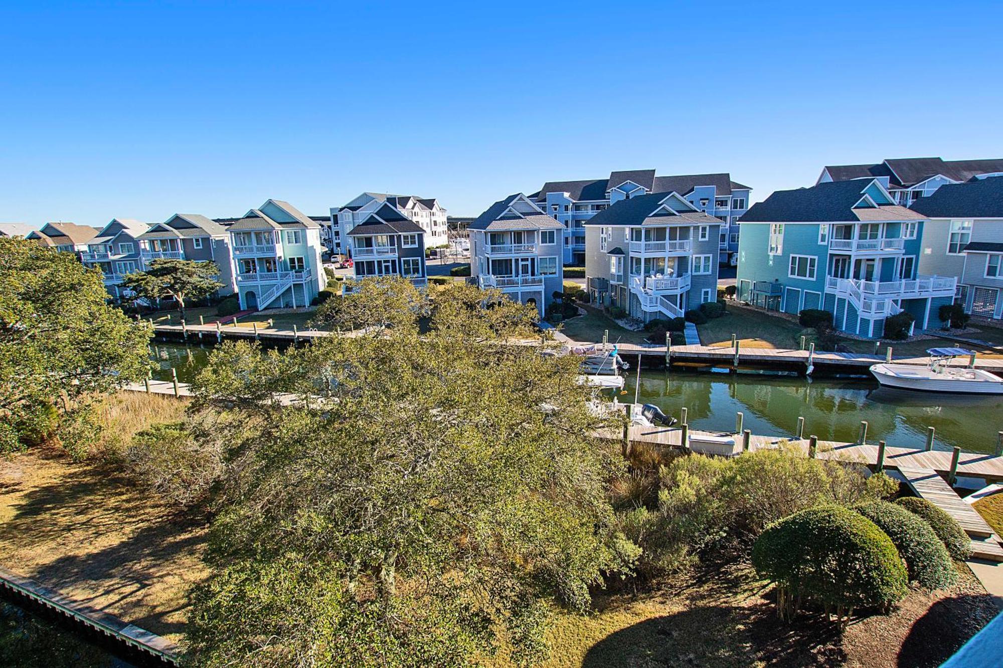 Pc431, Above The Wake- Canalfront, Community Pool, Tennis Courts And More! Villa Manteo Exterior photo